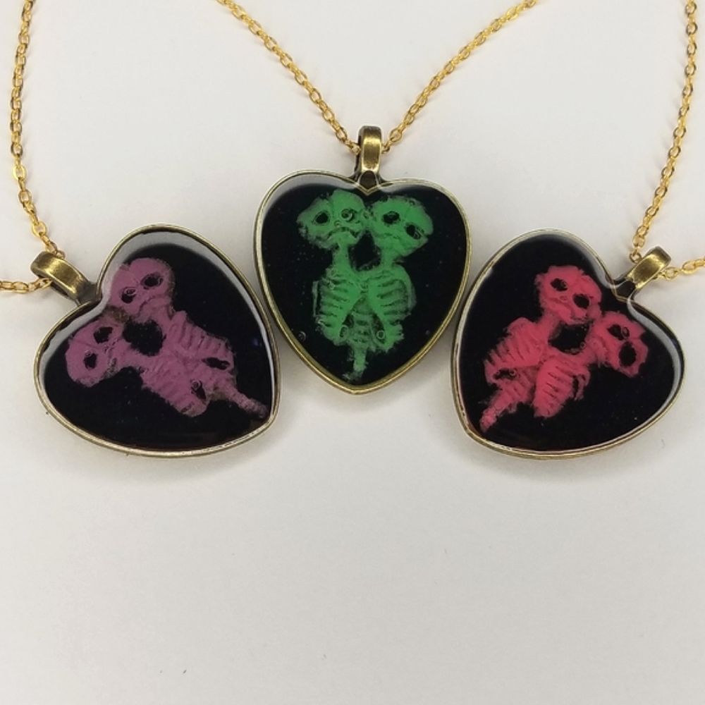 GLOW Conjoined Twins Necklace - Picture 1 of 13